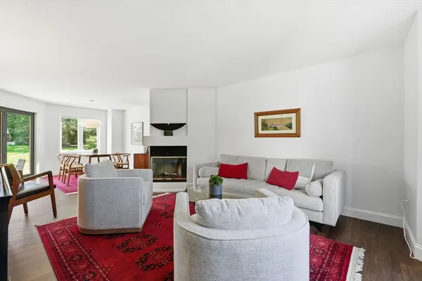 $449,500 | 24 McIntosh Drive, Unit 24, Amherst, MA 01002