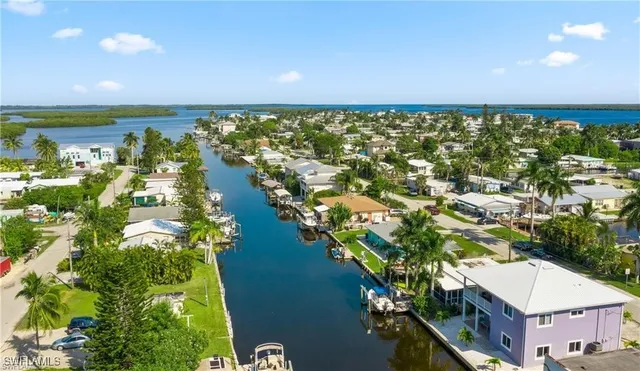 $5,335 | 11467 Island Avenue, Matlacha, FL 33993