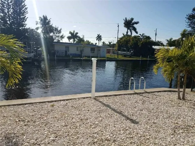 $5,335 | 11467 Island Avenue, Matlacha, FL 33993