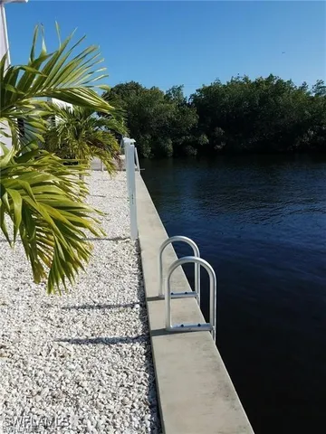 $5,335 | 11467 Island Avenue, Matlacha, FL 33993