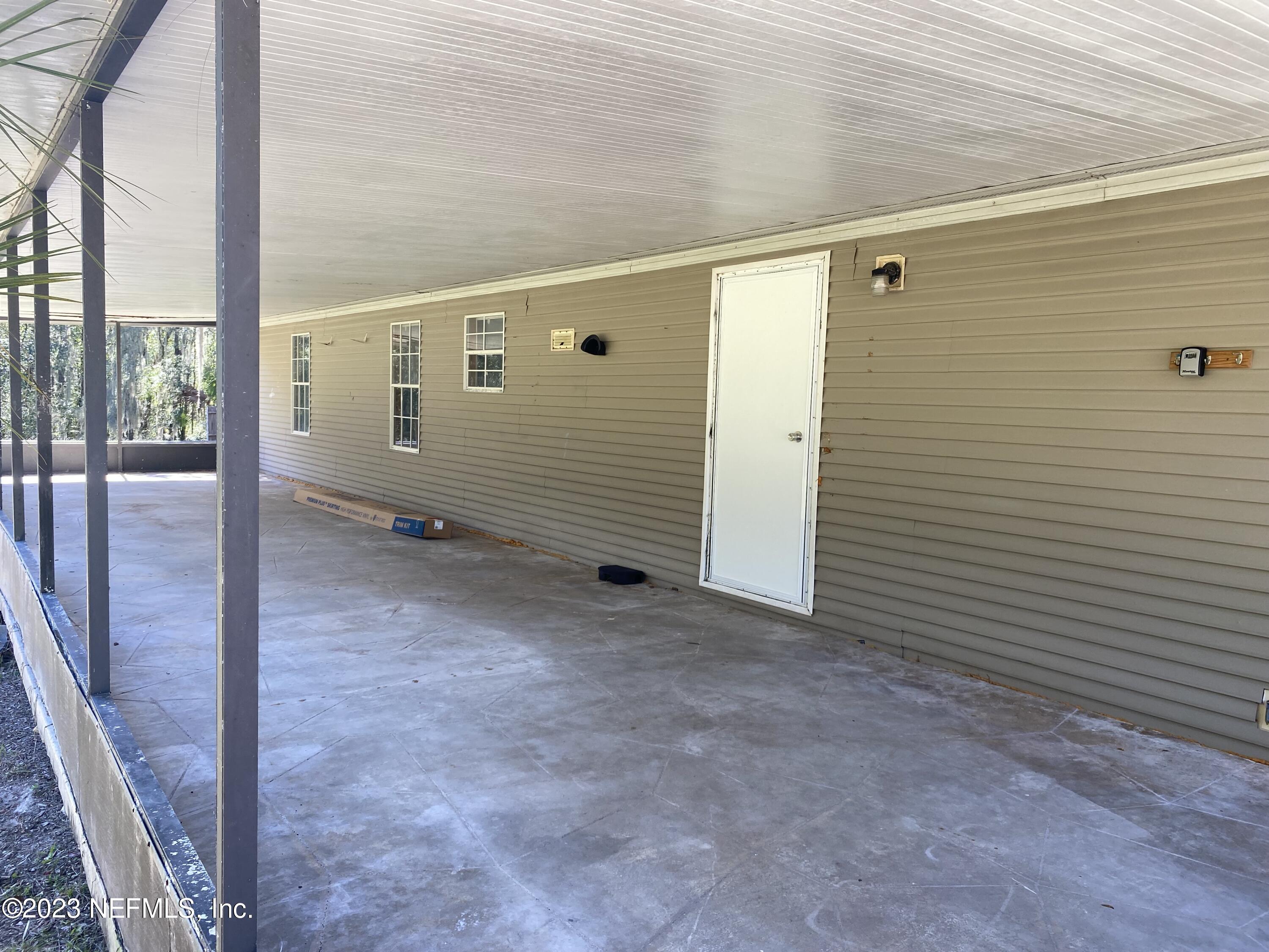 234 Keuka Road Interlachen, FL 32148 - Photo 3 of 25 3