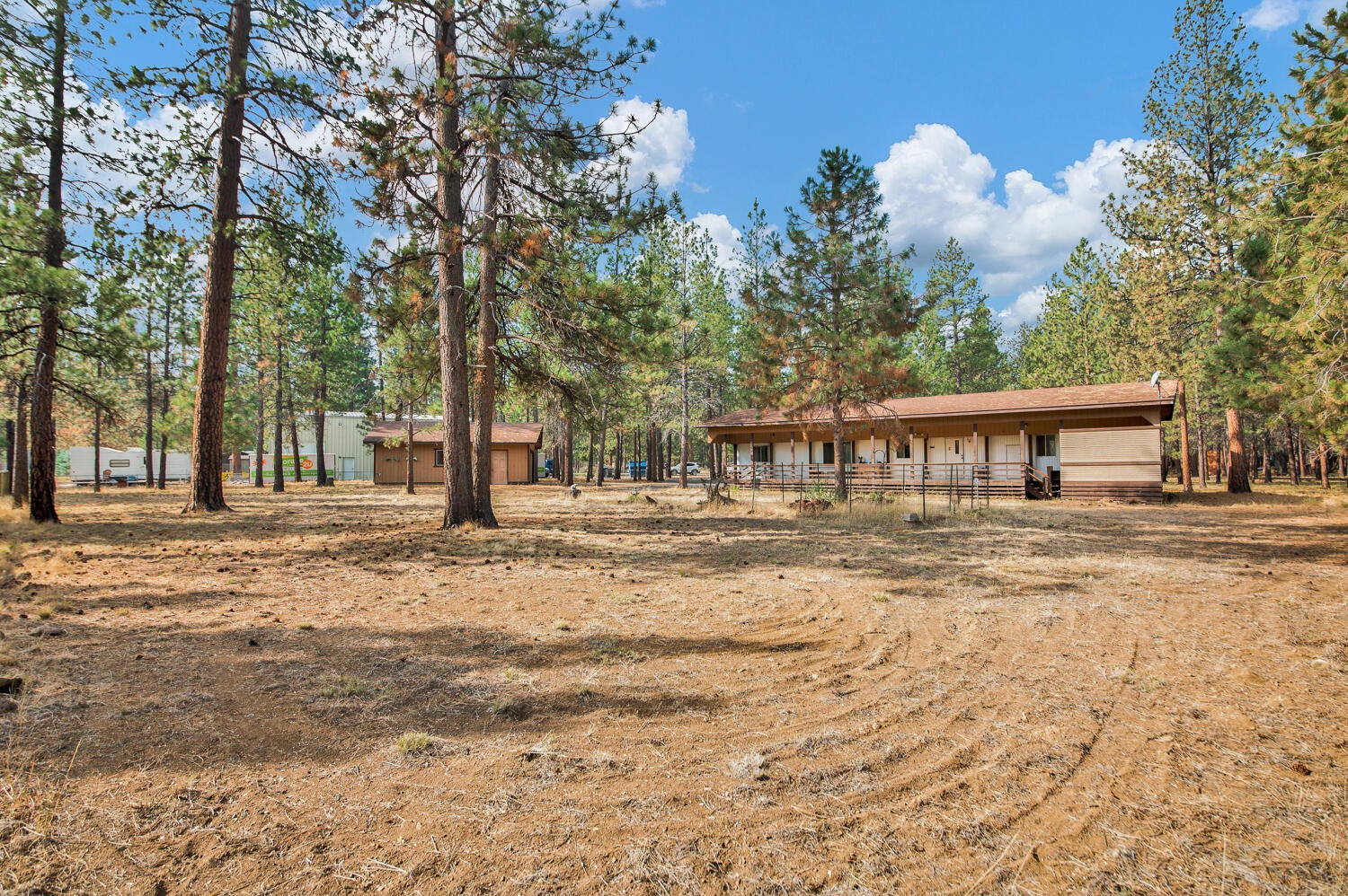 14779 Bluegrass Loop Sisters, OR 97759 - Photo 16 of 39 14479 Bluegrass Loop-22