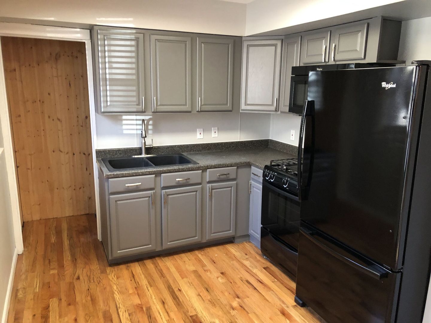 703 Riverview Drive Algonquin, IL 60102 - Photo 11 of 16