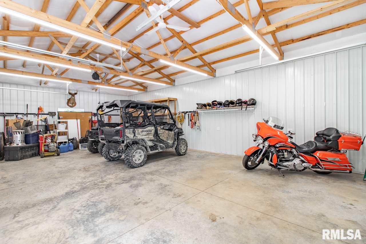 300 Grebner Road Metamora, IL 61548 - Photo 7 of 36