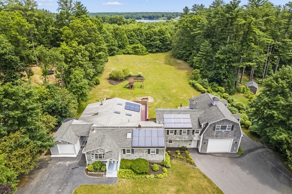 58 McClelland Road Halifax, MA 02338 - Photo 3 of 42 Gallery Image 3