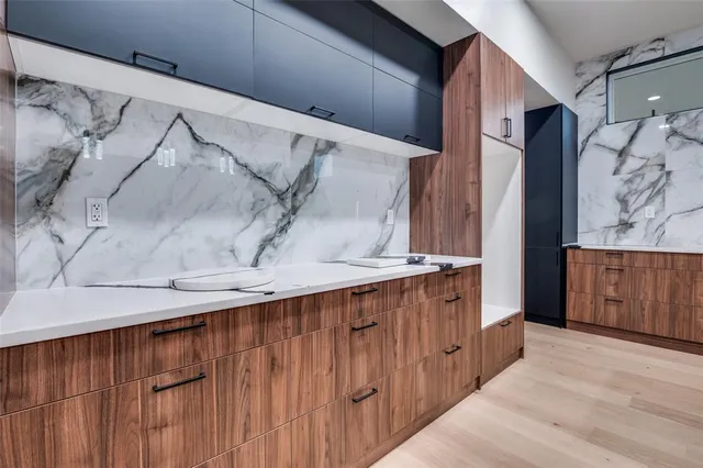 $13,500 | 6301 Tiffany Oaks Lane, Arlington, TX 76016