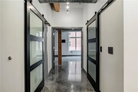 $1,199,000 | 210 West 5th Street, Unit 211, Kansas City, MO 64105
