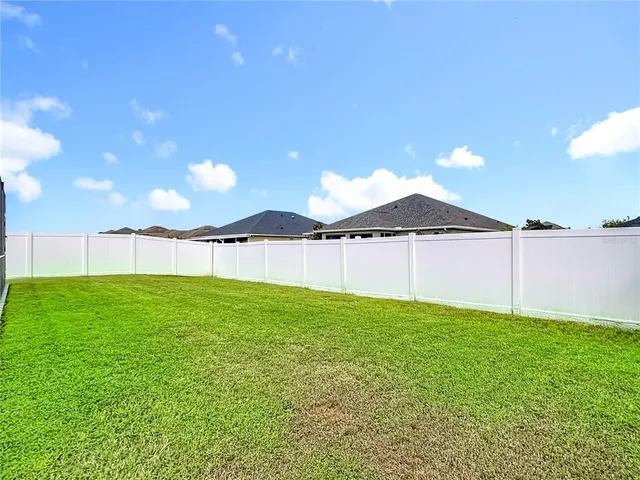 $469,000 | 1810 Johnson Pointe Drive, Plant City, FL 33566