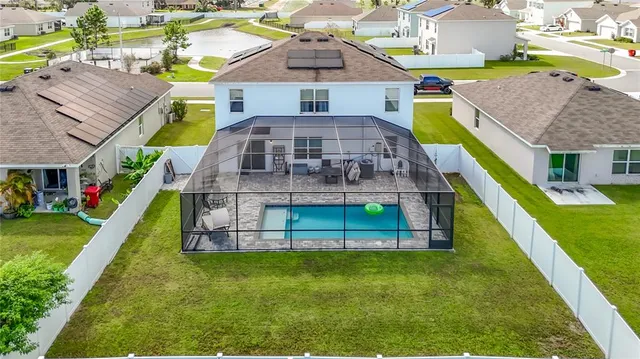 $469,000 | 1810 Johnson Pointe Drive, Plant City, FL 33566