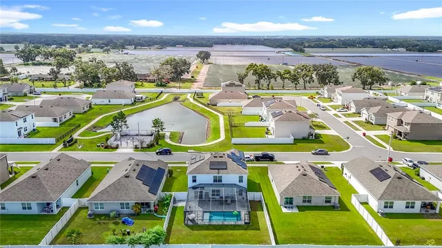 $469,000 | 1810 Johnson Pointe Drive, Plant City, FL 33566