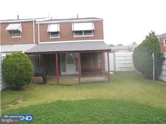 11930 Farwell Road Philadelphia, PA 19154 - Photo 10 of 10 Exterior Back