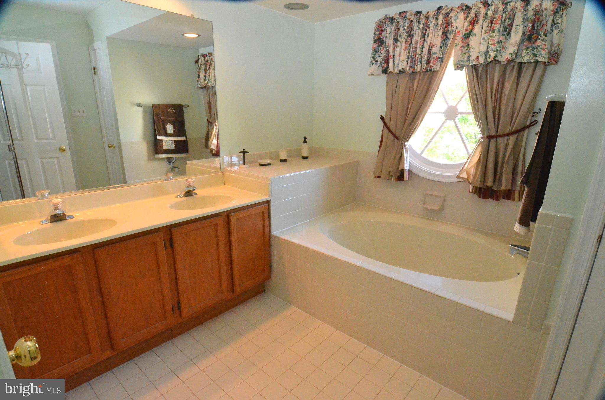 12237 Apache Tears Circle Laurel, MD 20708 - Photo 27 of 46
