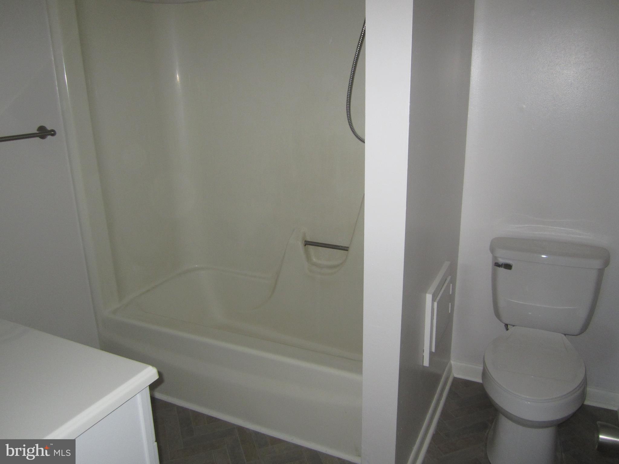 6811 Bobtown Road Hurlock, MD 21643 - Photo 8 of 14 Full Bath