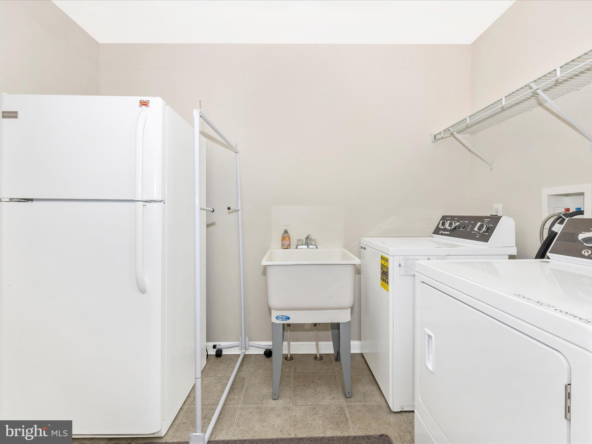 8102 Glendale Drive Frederick, MD 21702 - Photo 36 of 61 Laundry Room