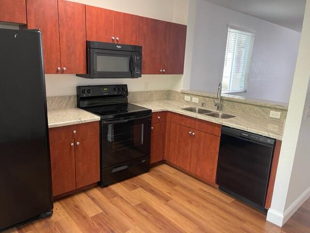 1972 Alamanda Way Riviera Beach, FL 33404 - Photo 5 of 16 Pic-5
