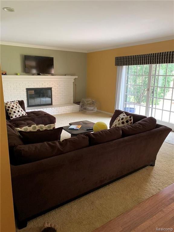 829 Stag Ridge Road Rochester, MI 48309 - Photo 3 of 27