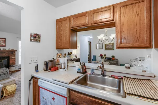 $129,900 | 2058 Pathways Drive, Unit 9, St. Paul, MN 55119