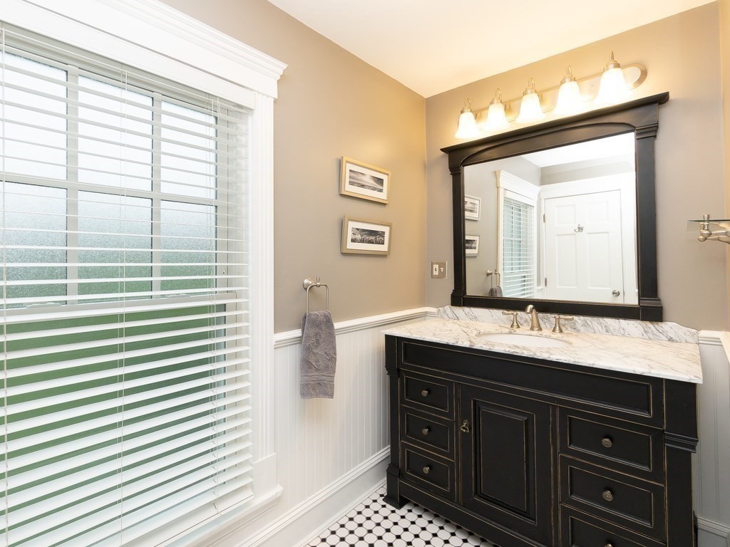 35 Spring Street Somerville, MA 02143 - Photo 16 of 25