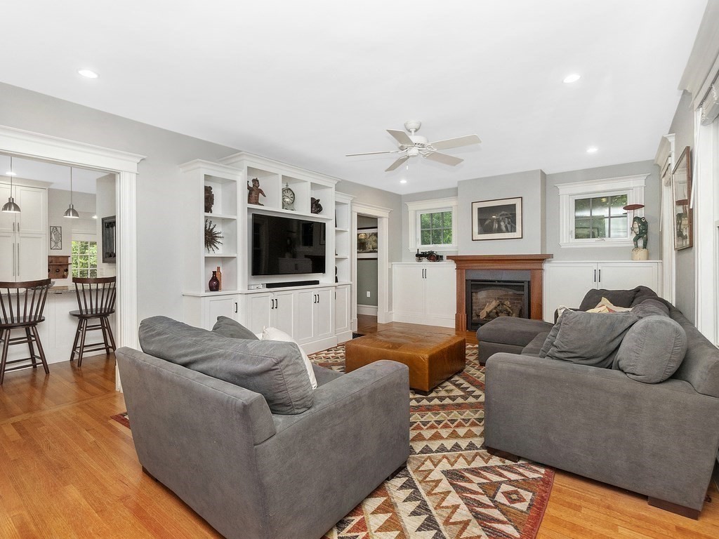 35 Spring Street Somerville, MA 02143 - Photo 6 of 25