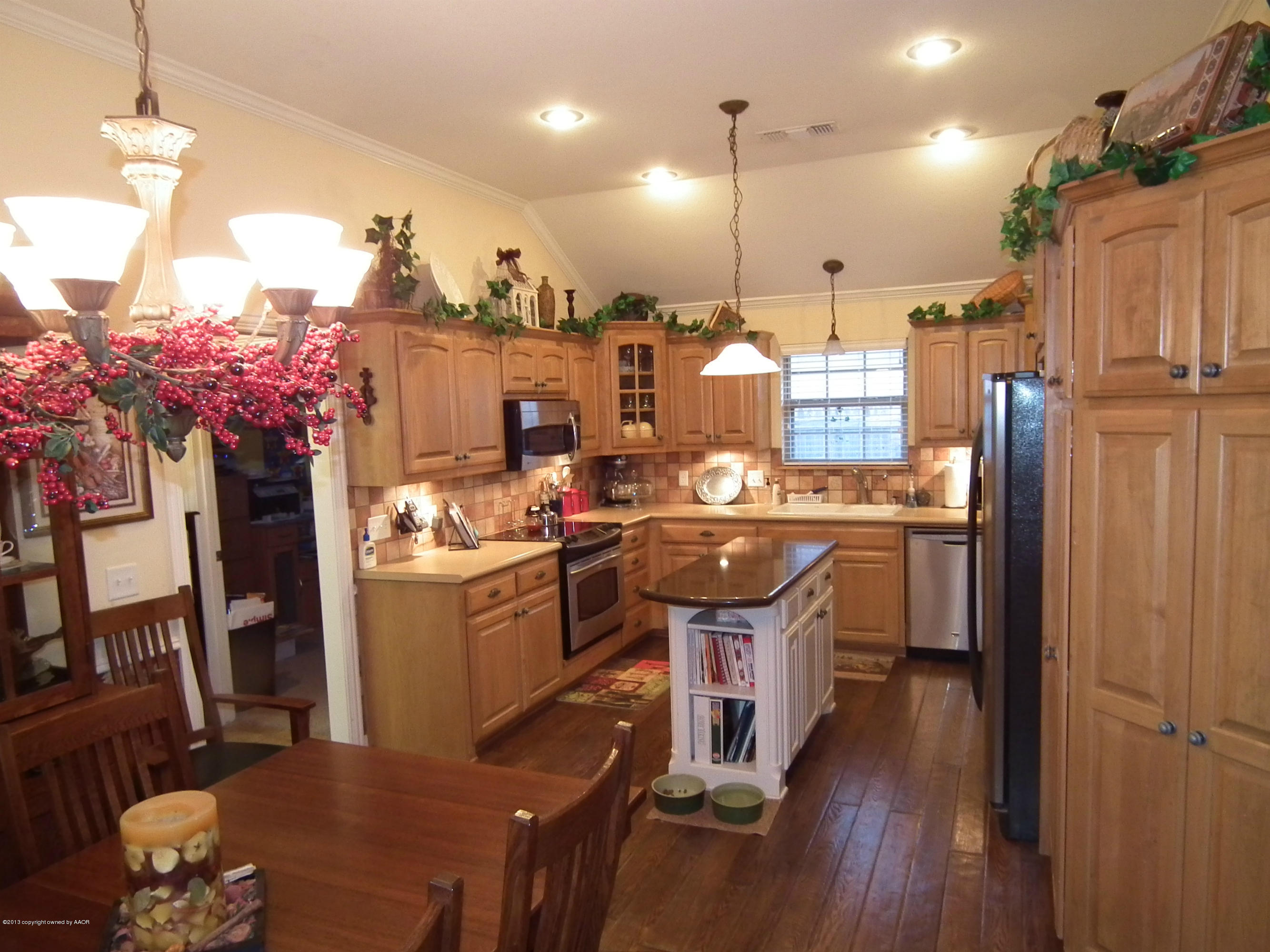 6804 Thunder Road Amarillo, TX 79119 - Photo 12 of 21 Kitchen