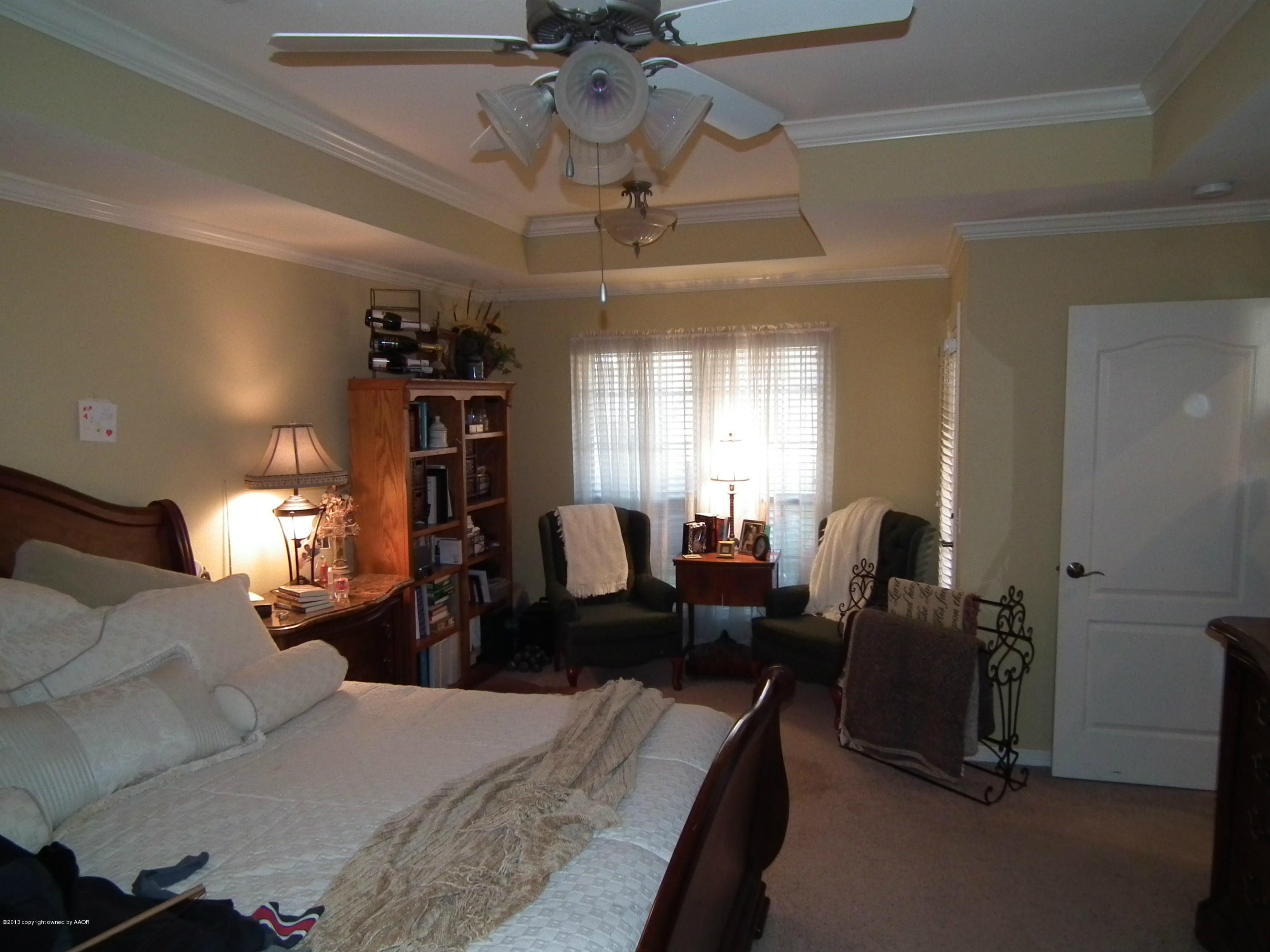 6804 Thunder Road Amarillo, TX 79119 - Photo 8 of 21 Master sitting area