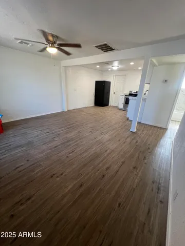 $2,000 | 3045 West Coronado Road, Phoenix, AZ 85009