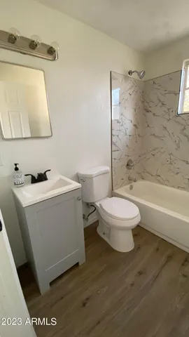 $2,000 | 3045 West Coronado Road, Phoenix, AZ 85009