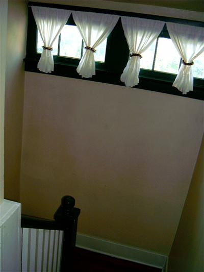 1520 Versailles Road Lexington, KY 40504 - Photo 7 of 8 Staircase