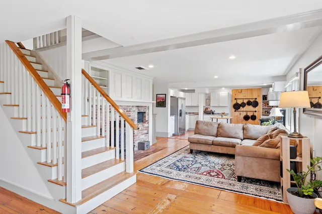 $1,800,000 | 284 Allen Road, Pownal, ME 04069