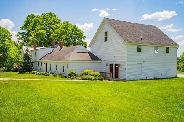 $1,800,000 | 284 Allen Road, Pownal, ME 04069