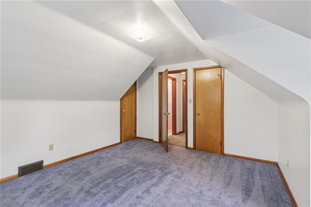 1110 Hulton Road Verona, PA 15147 - Photo 18 of 29