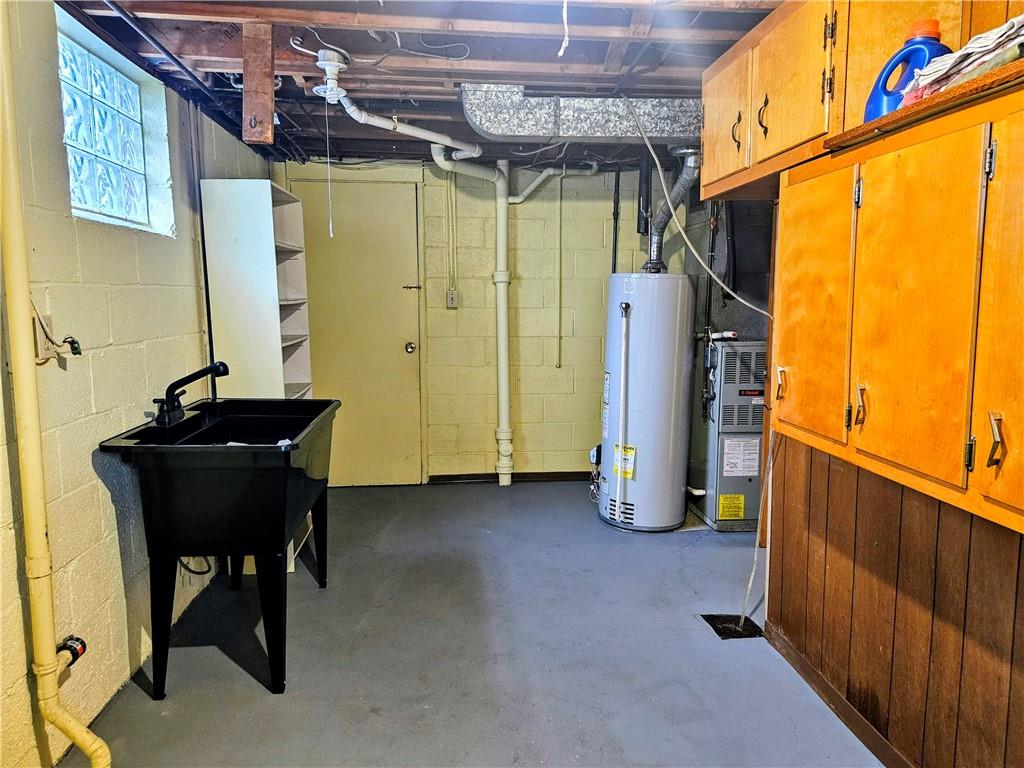 1110 Hulton Road Verona, PA 15147 - Photo 24 of 29