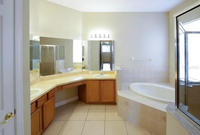 $2,300 | 4394 Edenrock Place, Spring Hill, FL 34609