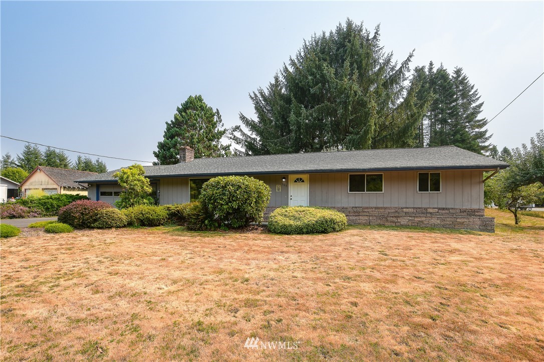 563 Quick Road Castle Rock, WA 98611 - Photo 3 of 29 Gallery Image 3