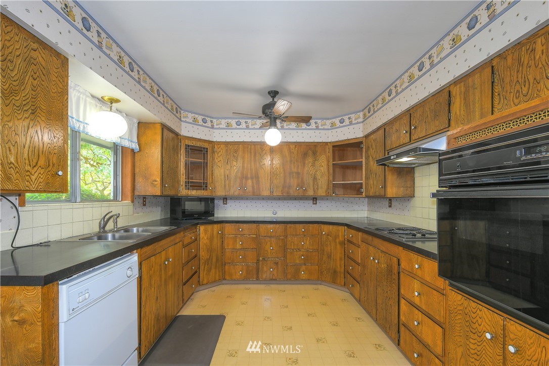 563 Quick Road Castle Rock, WA 98611 - Photo 7 of 29 Gallery Image 7