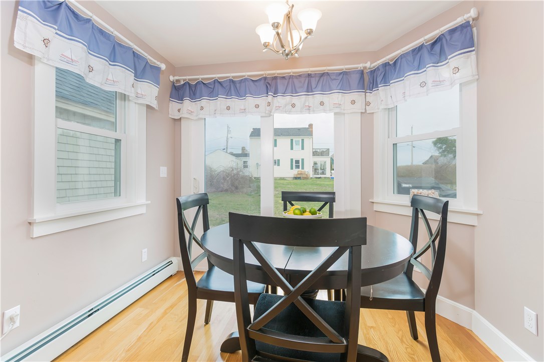 48 Leonard Bodwell Road Narragansett, RI 02882 - Photo 9 of 34