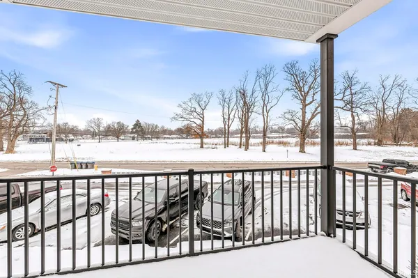 $190,000 | 1077 Greenleaf Boulevard, Unit 216, Elkhart, IN 46514