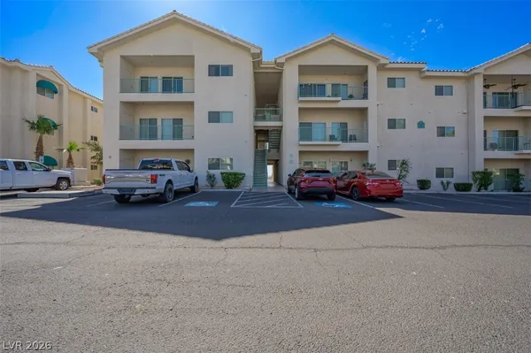 $155,000 | 3550 Bay Sands Drive, Unit 3081, Laughlin, NV 89029