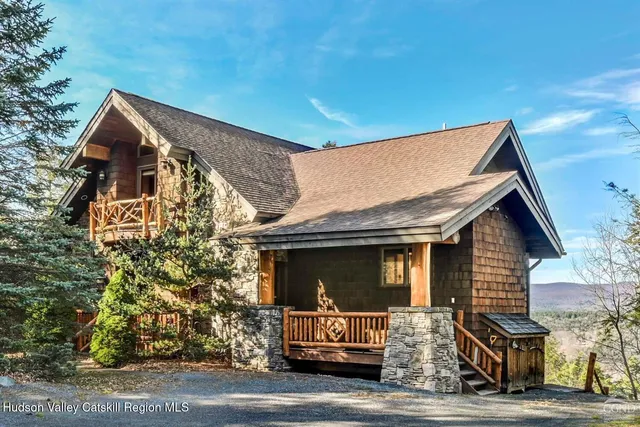 $1,899,000 | 22 The Loop, Windham, NY 12496