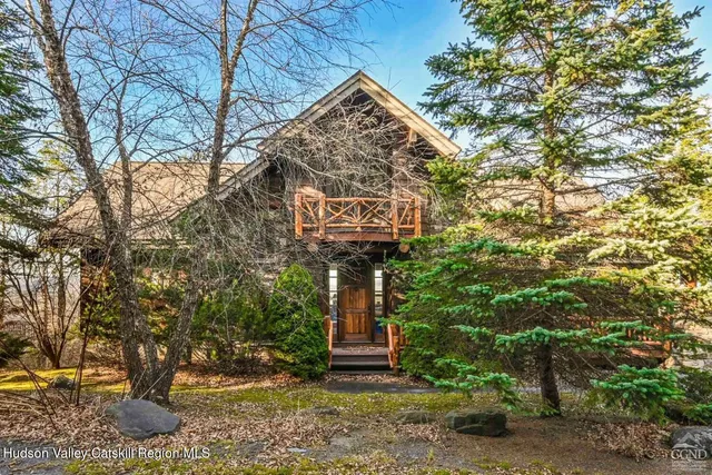 $1,899,000 | 22 The Loop, Windham, NY 12496