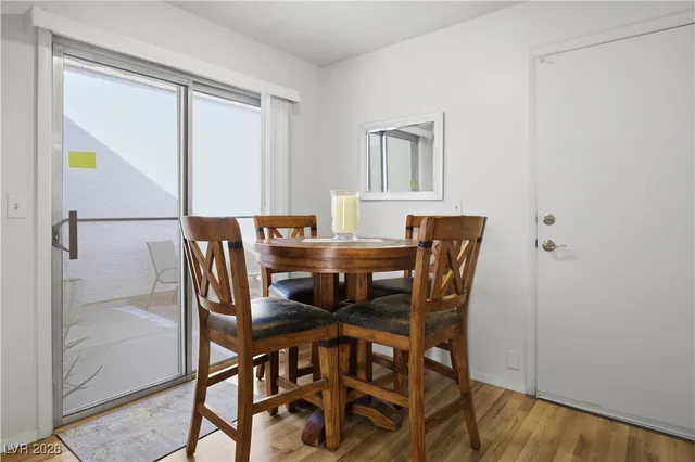 $200,000 | 2229 High Dunes Lane, Laughlin, NV 89029