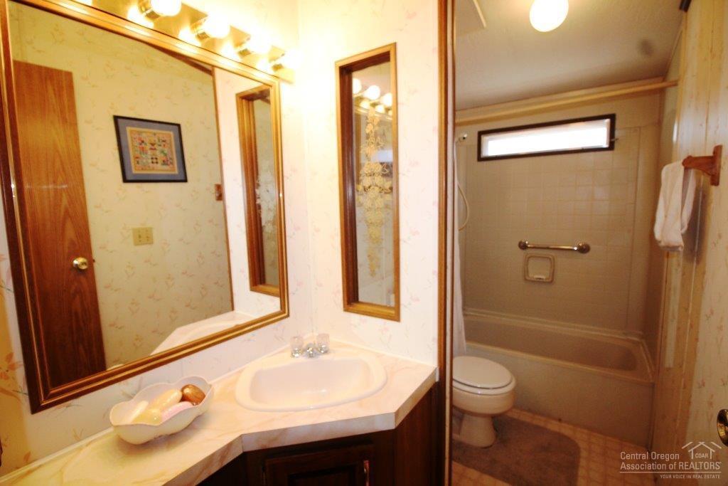19235 Kiowa Road Bend, OR 97702 - Photo 13 of 25 Additional Photo