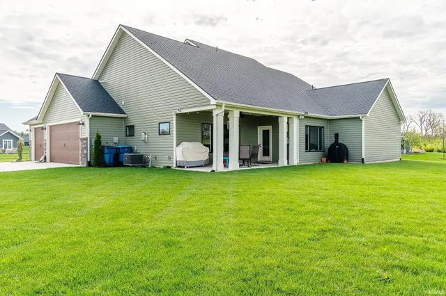 $469,900 | 15293 Leo Creek Boulevard, Leo, IN 46765