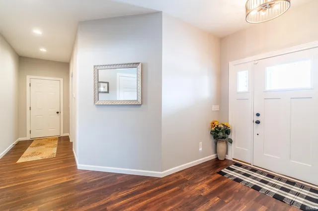 $469,900 | 15293 Leo Creek Boulevard, Leo, IN 46765