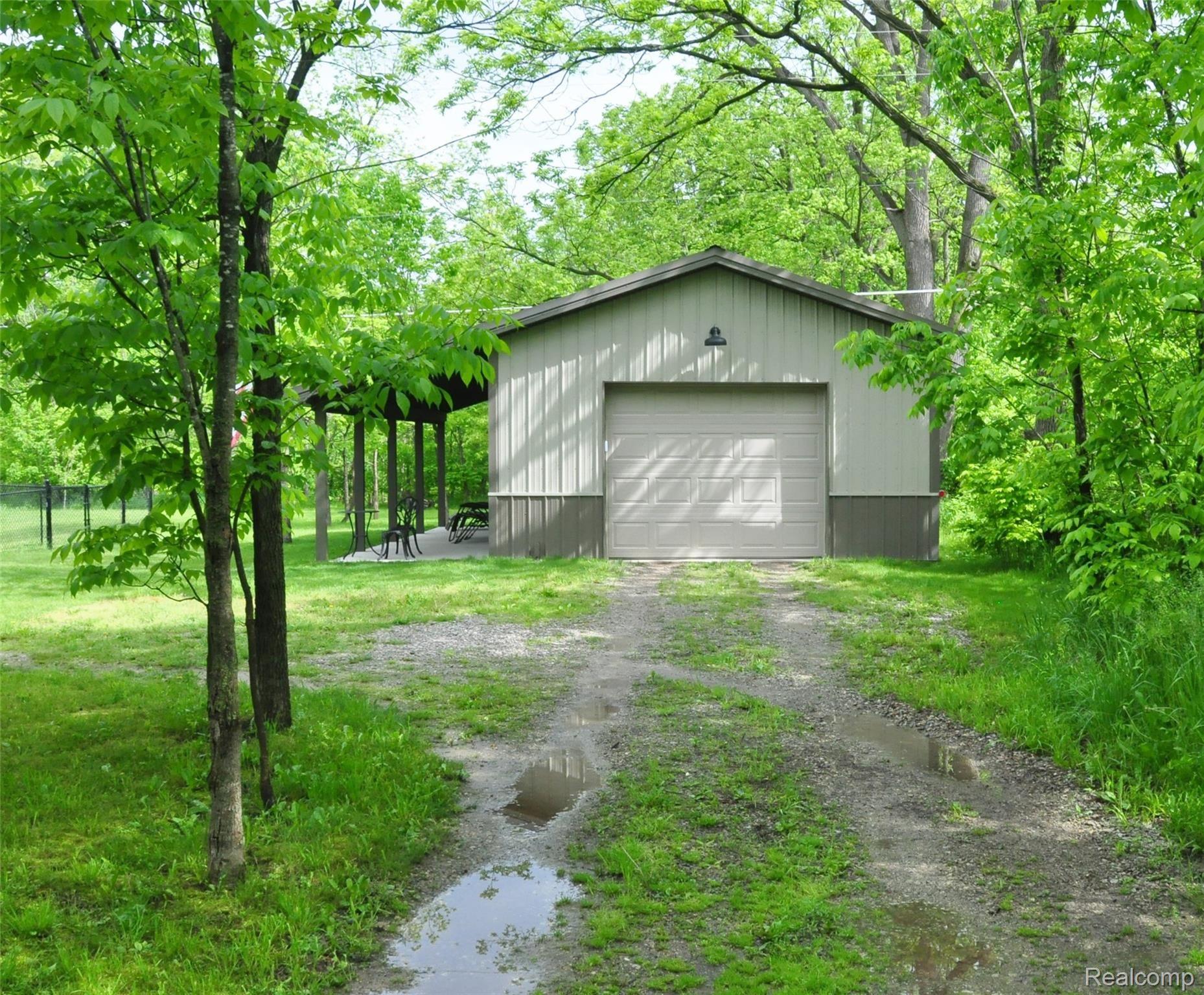3870 Warner Road Howell, MI 48855 - Photo 57 of 70 Separate driveway for barn and shed area