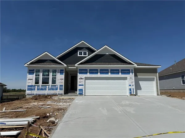 $567,490 | 20768 West 188th Street, Spring Hill, KS 66083