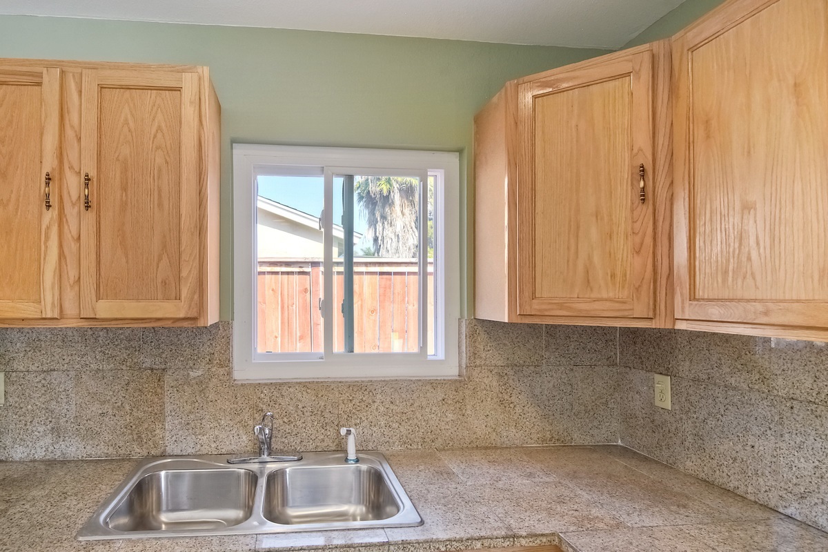 3834 La Rosa Drive San Marcos, CA 92078 - Photo 15 of 25