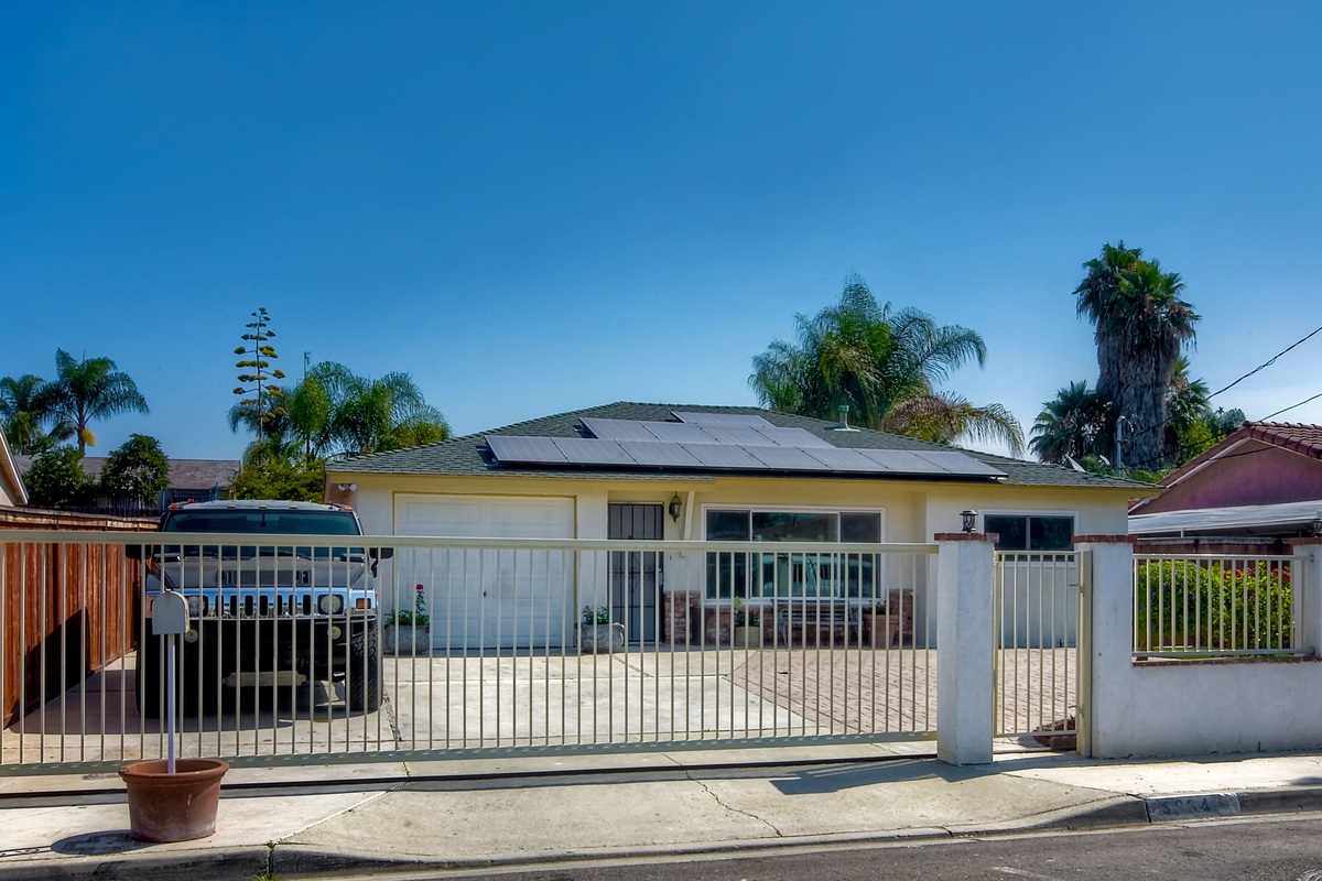 3834 La Rosa Drive San Marcos, CA 92078 - Photo 6 of 25