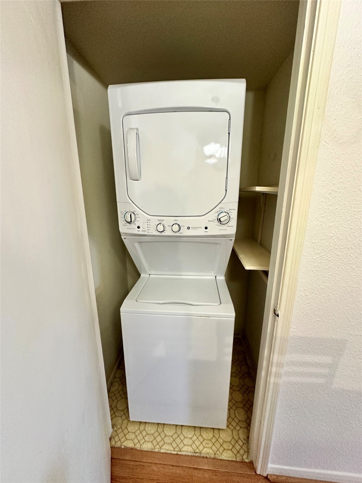 2121 Hepburn Street, Unit 808 Houston, TX 77054 - Photo 20 of 20 Washer and Dryer