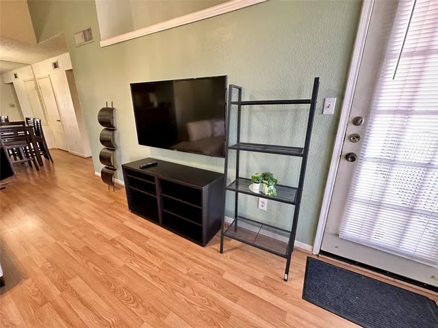 $139,000 | 2121 Hepburn Street, Unit 808, Houston, TX 77054